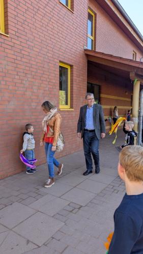 PXL 20250307 103615661