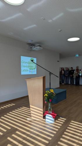 PXL 20250307 111830361