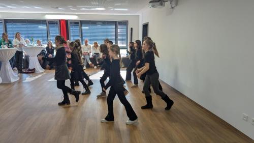 PXL 20250307 120331051