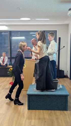 PXL 20250307 121757103