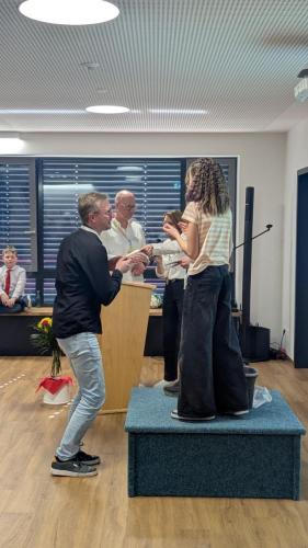 PXL 20250307 121930926